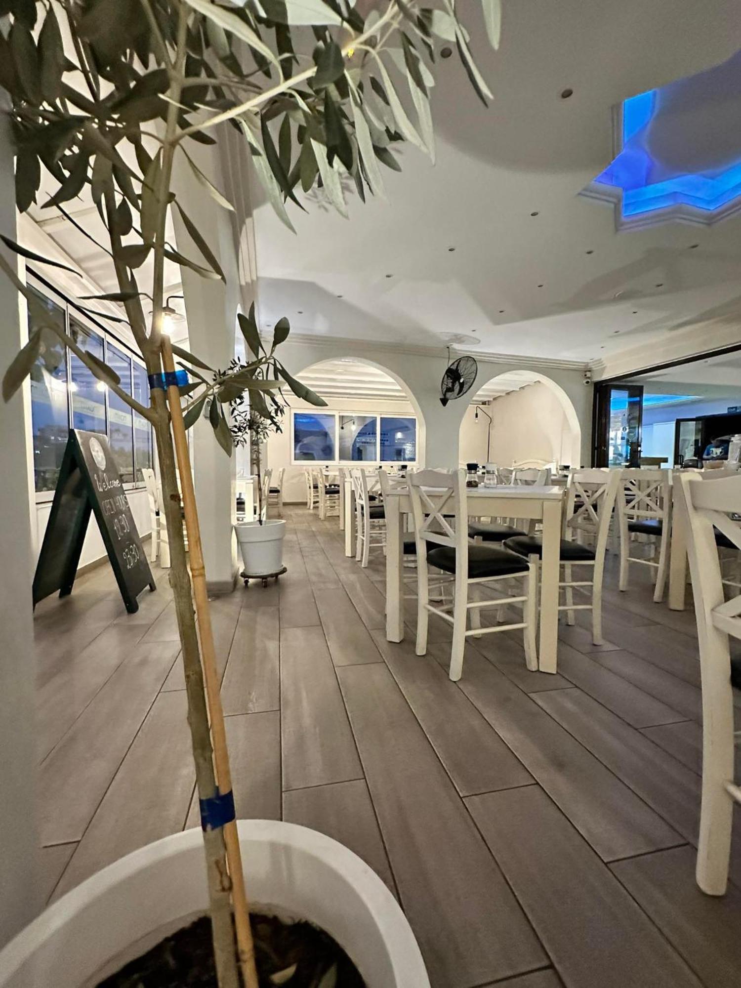 Castro Hotel Amoudara  ภายนอก รูปภาพ